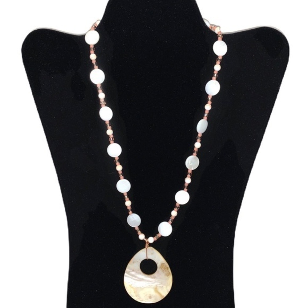Ivory & coral beads 20โ pendant statement necklace